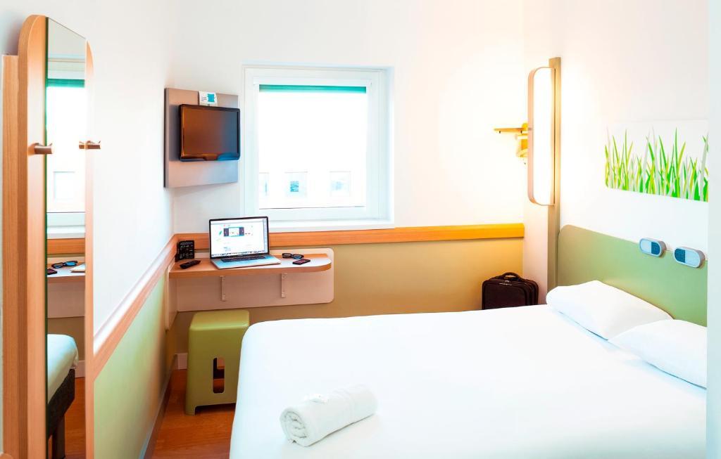 Ibis Budget Leeds Centre Crown Point Road Cameră foto